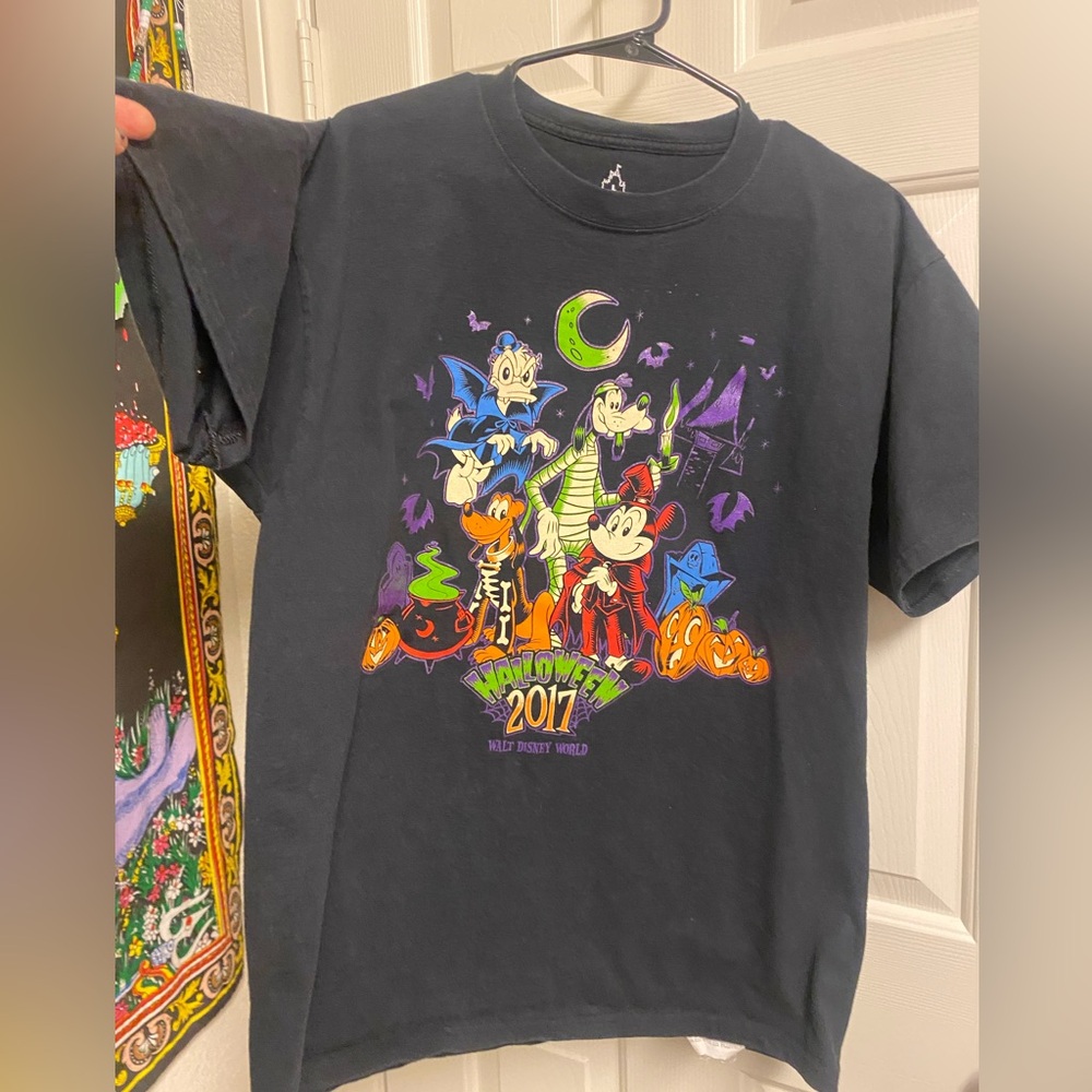 2017 Halloween Disneyland Mickey glow in dark tee